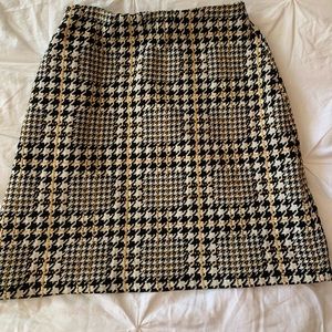 Skirt, stretchy and comfortable!